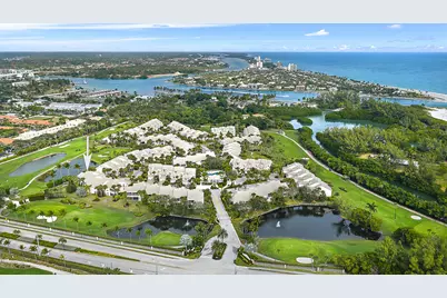 2608 Fairway Drive N, Jupiter, FL 33477 - Photo 2