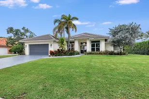 3317 Embassy Dr, West Palm Beach, FL 33401 - Photo 1