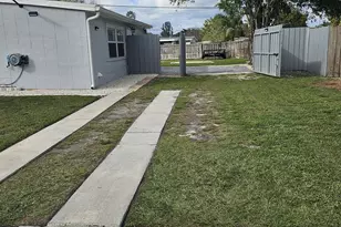 115 SE Celestia Ct, Port Saint Lucie, FL 34983 - Photo 20