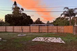 115 SE Celestia Ct, Port Saint Lucie, FL 34983 - Photo 18