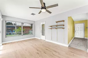 2000 NW 33rd Ct, Oakland Park, FL 33309 - Photo 10