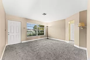 2000 NW 33rd Ct, Oakland Park, FL 33309 - Photo 18