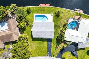 2000 NW 33rd Ct, Oakland Park, FL 33309 - Photo 36