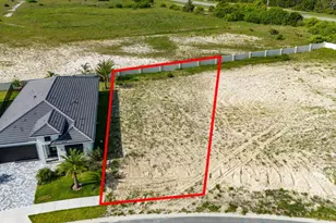74 Del Palma Dr, Palm Coast, FL 32137 - Photo 1