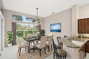 665 SW Lake Charles Cir, Port Saint Lucie, FL 34986 - Photo 10