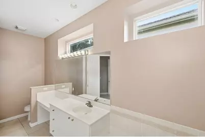 665 SW Lake Charles Circle, Port Saint Lucie, FL 34986 - Photo 32