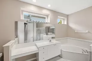 665 SW Sw Lake Charles Circle, Port Saint Lucie, FL 34986 - Photo 30