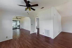 13998 Encantardo Cir, Fort Pierce, FL 34951 - Photo 10