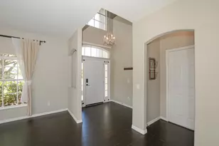 6380 NW Topaz Ct, Port Saint Lucie, FL 34986 - Photo 4