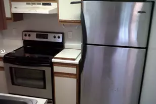 1239 SW 46th Ave, Pompano Beach, FL 33069 - Photo 12