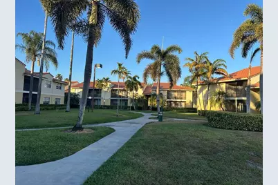 1239 SW 46th Avenue #906, Pompano Beach, FL 33069 - Photo 1