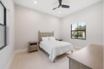 5823 Warhol Terrace, Palm Beach Gardens, FL 33418 - Photo 18