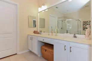 1567 SW Harbour Isles Cir, Port Saint Lucie, FL 34986 - Photo 10