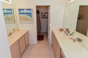 1567 SW Harbour Isles Cir, Port Saint Lucie, FL 34986 - Photo 22