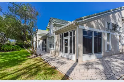 1567 SW Harbour Isles Circle, Port Saint Lucie, FL 34986 - Photo 30