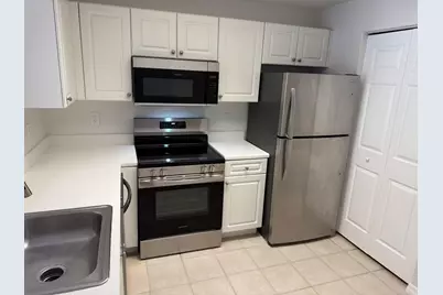 2802 Sarento Place #115, Palm Beach Gardens, FL 33410 - Photo 4