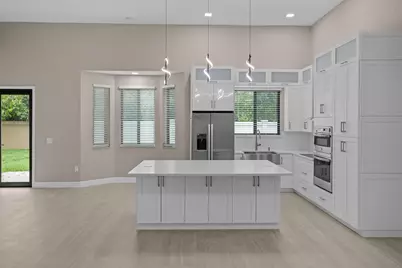 8985 NW 45th Court, Coral Springs, FL 33065 - Photo 12