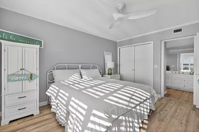 390 NE Edgewater Drive #403, Stuart, FL 34996 - Photo 16