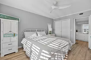 390 NE Edgewater Dr, Stuart, FL 34996 - Photo 16
