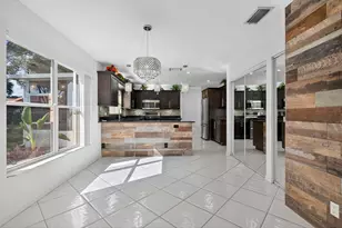 7004 Galleon Cove Cir, Riviera Beach, FL 33418 - Photo 14