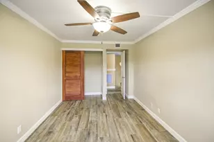 102 Woodland Rd, Palm Springs, FL 33461 - Photo 36