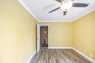 102 Woodland Rd, Palm Springs, FL 33461 - Photo 34