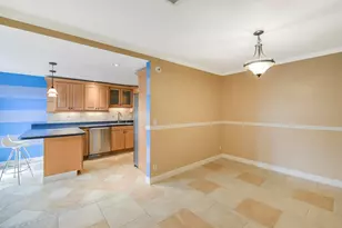 102 Woodland Rd, Palm Springs, FL 33461 - Photo 16