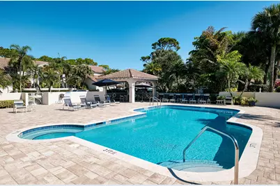 305 Ryder Cup Circle, Palm Beach Gardens, FL 33418 - Photo 12