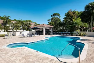 305 Ryder Cup Cir, Palm Beach Gardens, FL 33418 - Photo 12
