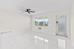 17 Andover A, West Palm Beach, FL 33417 - Photo 4