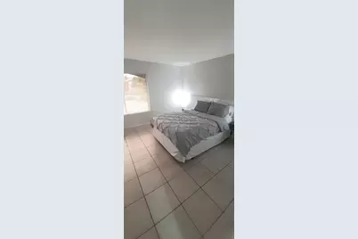 815 W Boynton Beach Boulevard #15-204, Boynton Beach, FL 33426 - Photo 8