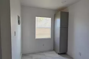 908 W 5th St, Riviera Beach, FL 33404 - Photo 32