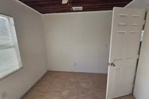 908 W 5th St, Riviera Beach, FL 33404 - Photo 26