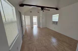 908 W 5th St, Riviera Beach, FL 33404 - Photo 20