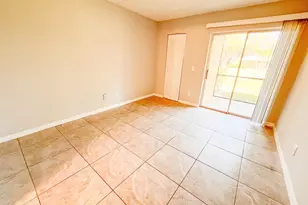 1106 Meadows Cir, Boynton Beach, FL 33436 - Photo 8