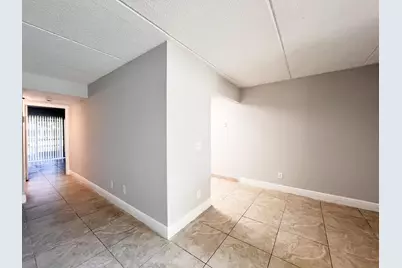1106 Meadows Circle, Boynton Beach, FL 33436 - Photo 16
