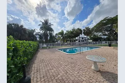 201 SE 6th Avenue #16, Pompano Beach, FL 33060 - Photo 16