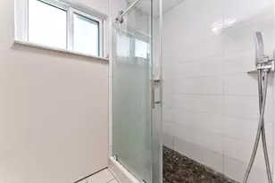 337 E Lake Rd, Palm Springs, FL 33461 - Photo 12