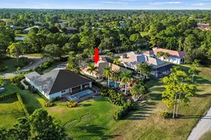 7458 Legends Dr, Port Saint Lucie, FL 34986 - Photo 88