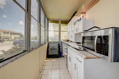 151 Saxony D #151, Delray Beach, FL 33446 - Photo 18