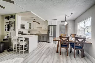 151 Saxony D, Delray Beach, FL 33446 - Photo 8