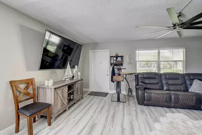 151 Saxony D #151, Delray Beach, FL 33446 - Photo 6