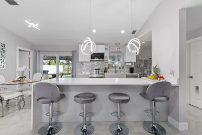 2471 SE Leithgow Street, Port Saint Lucie, FL 34952 - Photo 10