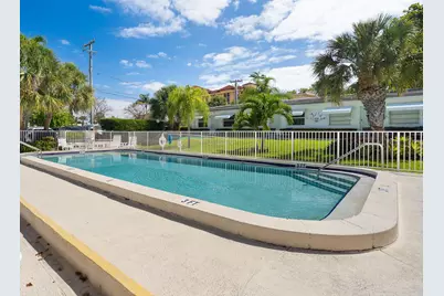 2060 NE 1st Street #2, Deerfield Beach, FL 33441 - Photo 20