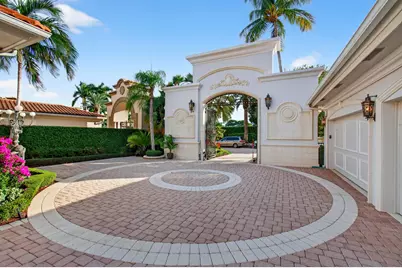 331 Mizner Lake Estates Drive, Boca Raton, FL 33432 - Photo 4