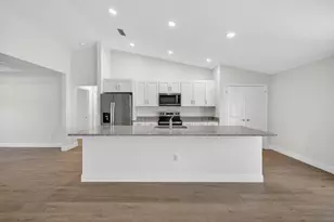 4122 SW Baird St, Port Saint Lucie, FL 34953 - Photo 10