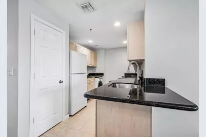 2040 Greenview Shores Boulevard #223, Wellington, FL 33414 - Photo 10