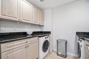 2040 Greenview Shores Blvd, Wellington, FL 33414 - Photo 12