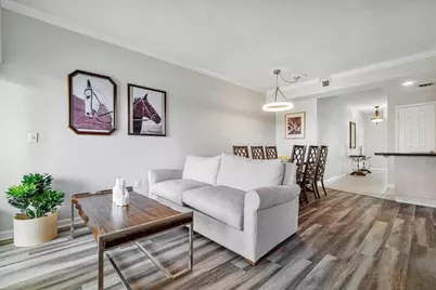 2040 Greenview Shores Boulevard #223, Wellington, FL 33414 - Photo 4