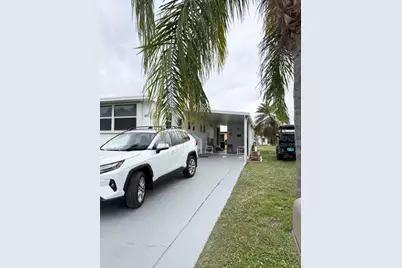 40 Florida Way Way, Port Saint Lucie, FL 34952 - Photo 2